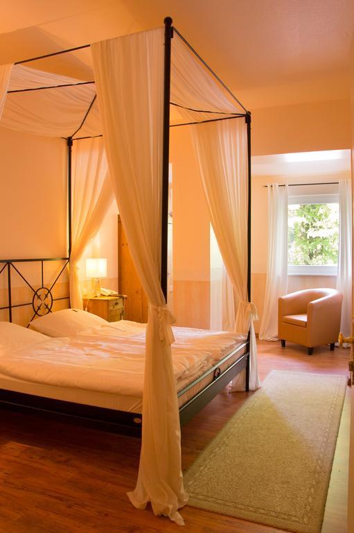 Hotel Gruener Jaeger Jesteburg Экстерьер фото